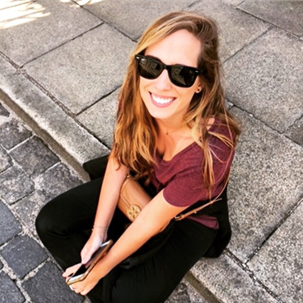 Meet your Posher, Andrea!